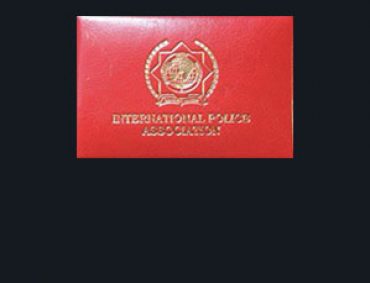 актуал. Рукопожатие главная стр квадрат